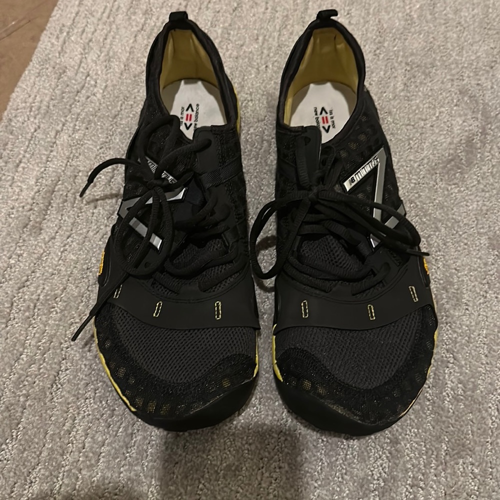 New balance minimus size 11